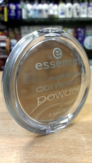 Essence mattifying Компактная пудра для лица